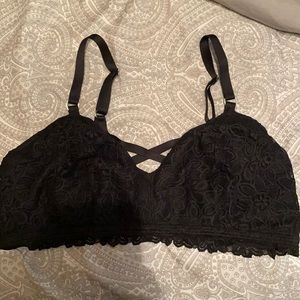 Aeri black lace bralette